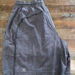 Lululemon short